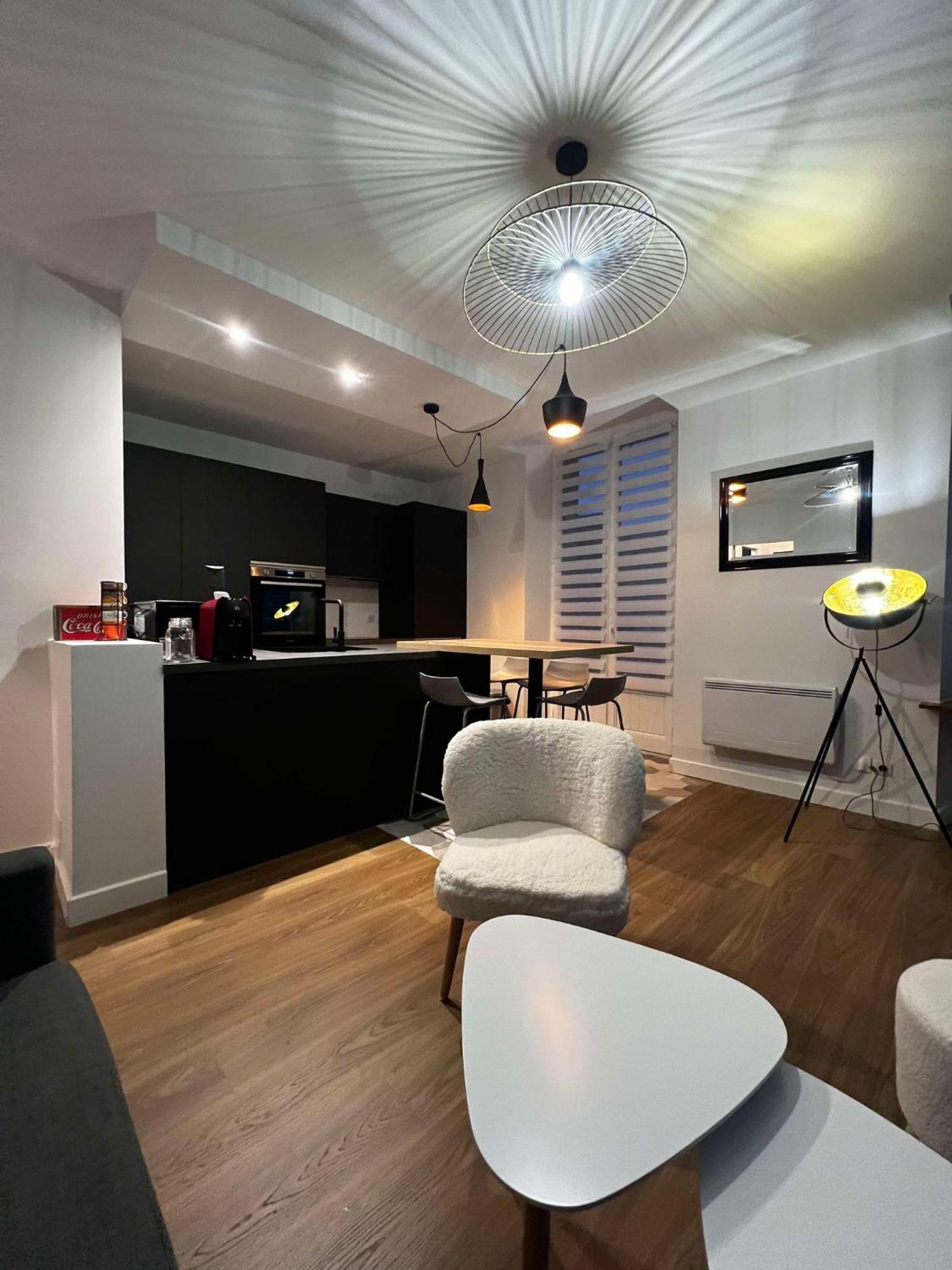 Appartement Le Flamboyant - Wifi - Central - Cosy Aix-les-Bains Exterior foto